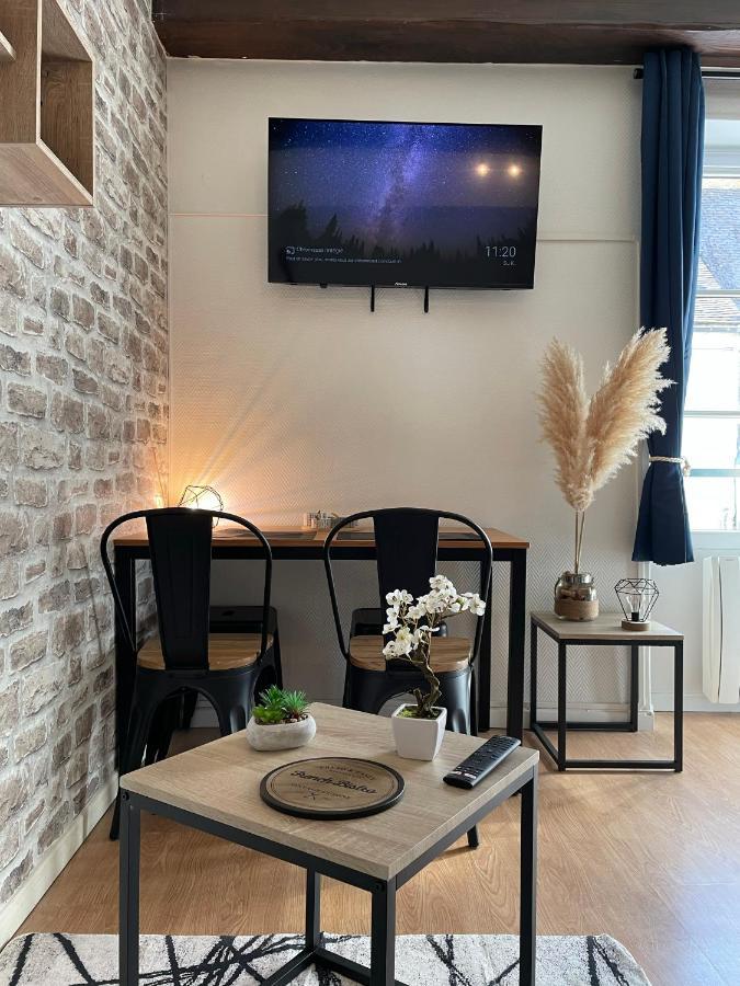 Cosy Studio - 50M Du Loing - Hyper-Centre モレ・シュル・ロワン エクステリア 写真